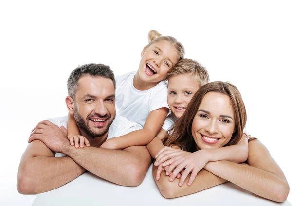 Familia protegida con alarma ilerCasa